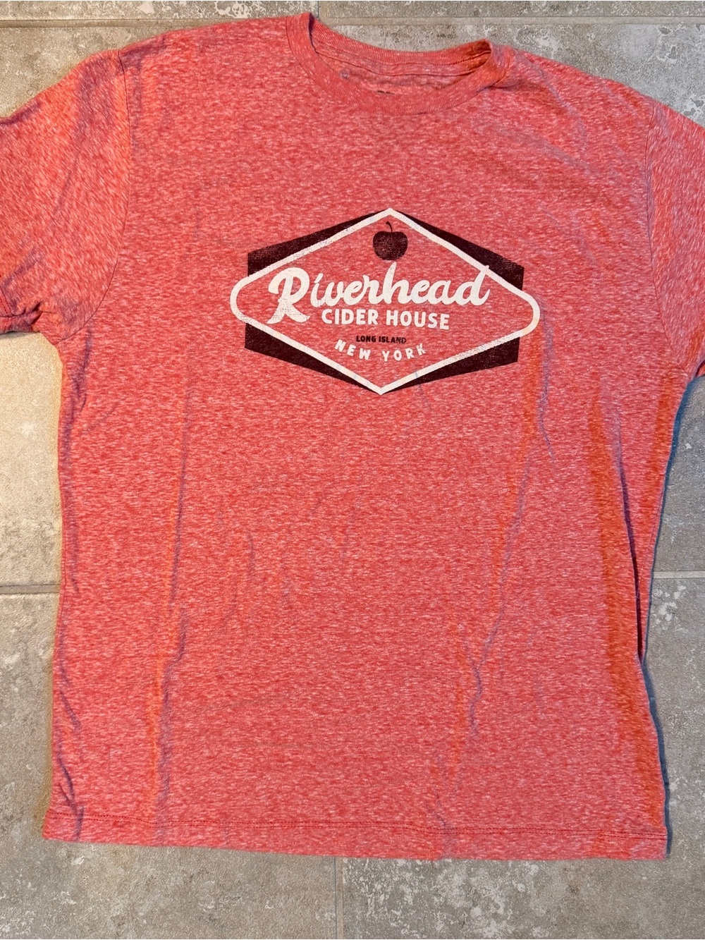Riverhead Cider House Graphic Tee – Heather Red